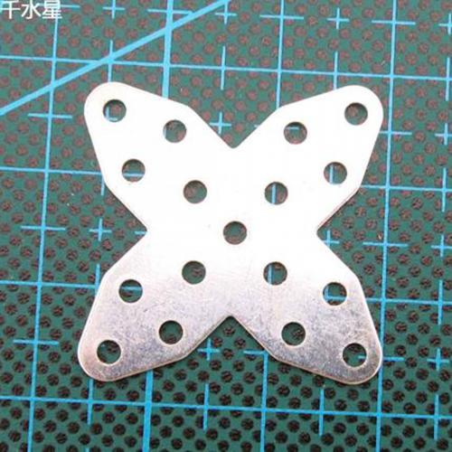 十字铁片