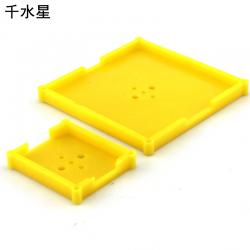 塑料外壳(黄色) 多孔半 创客材料 模型面板 塑料板 带孔底座