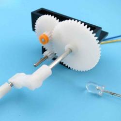 2014版手摇发电机 手工拼装科技小制作自制DIY材料 科学实验发明