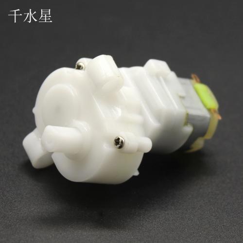 白色齿轮箱130减速电机 正反转方轴 DIY手工玩具模型科技小制作