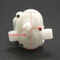 白色齿轮箱130减速电机