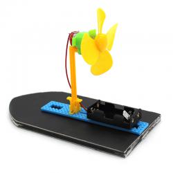 [画中麦田]风能动力船