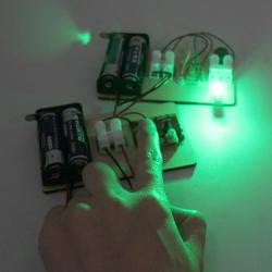 [星之河畔]无线大力士发报机