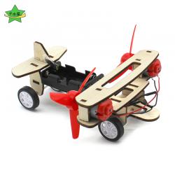 双引擎风能小飞机1号