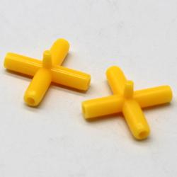 2厘米X2厘米四通管(内孔2mm)黄色1个